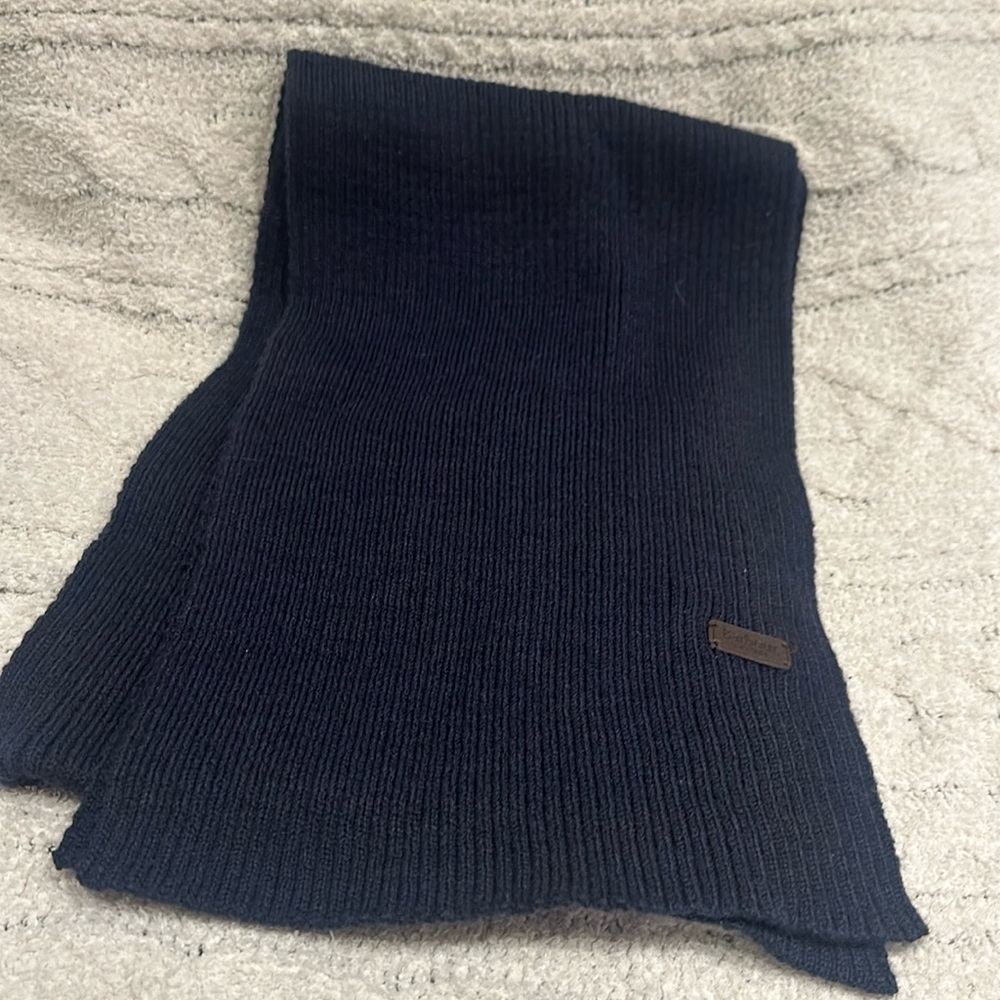 Barbour scarf